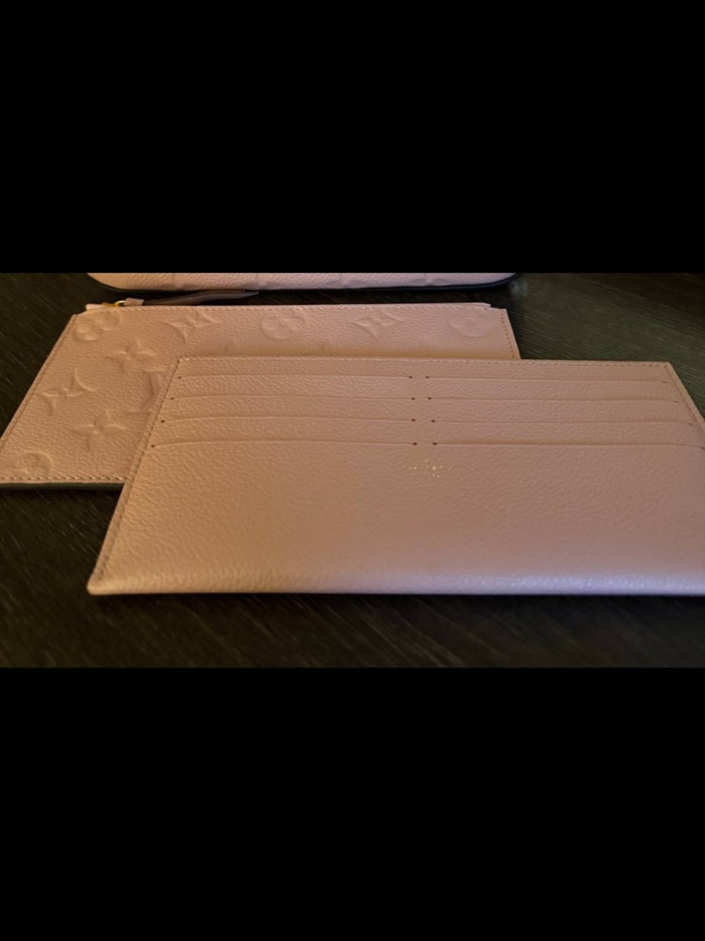 🌺PRICE DROP 🌺PRISTINE Louis Vuitton Card Holder Inserts in Pale Pink